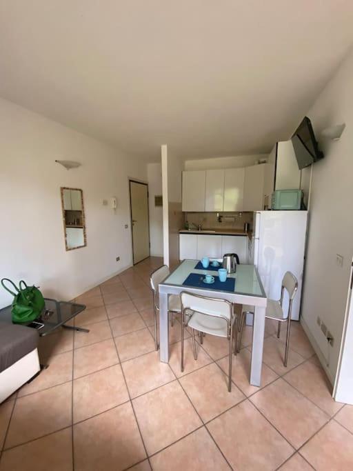 Residenza Verdi Milano Marittima Bagian luar foto